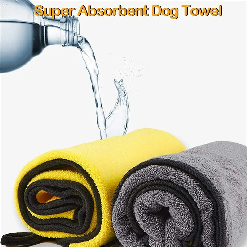 SwiftDry ComfyPet: Ultra-Absorbent Microfiber Bath Towel for Dogs and Cats